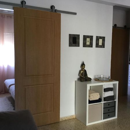 Apartman เดเนีย ภายนอก รูปภาพ