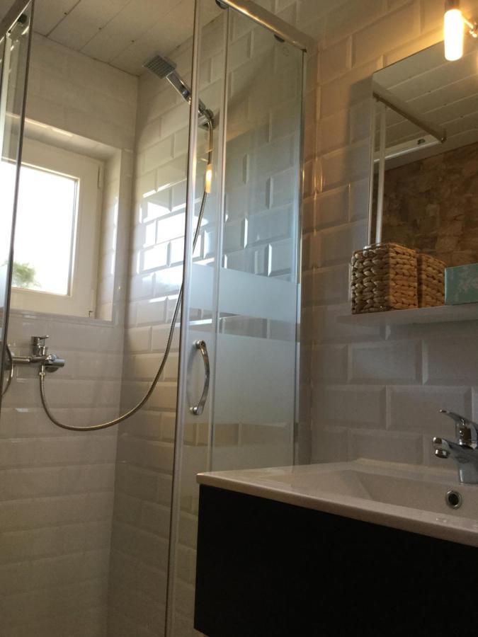 Apartman เดเนีย ภายนอก รูปภาพ